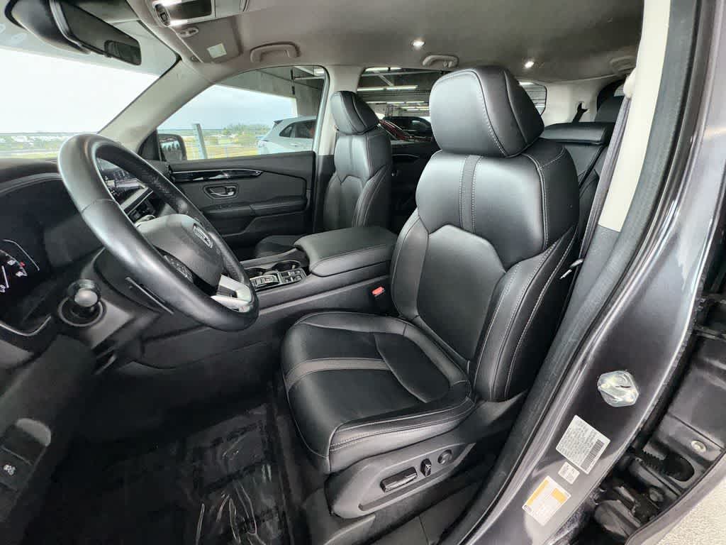 Thumbnail: 2024 Honda Pilot - 13