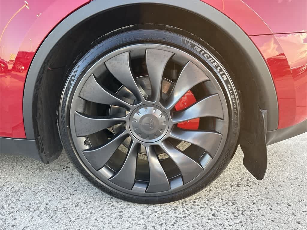 Thumbnail: 2023 Tesla Model Y - 11