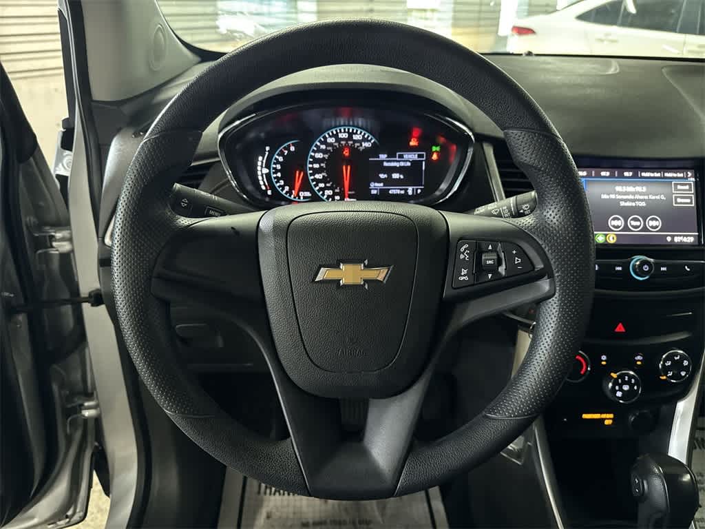 Thumbnail: 2020 Chevrolet Trax - 14