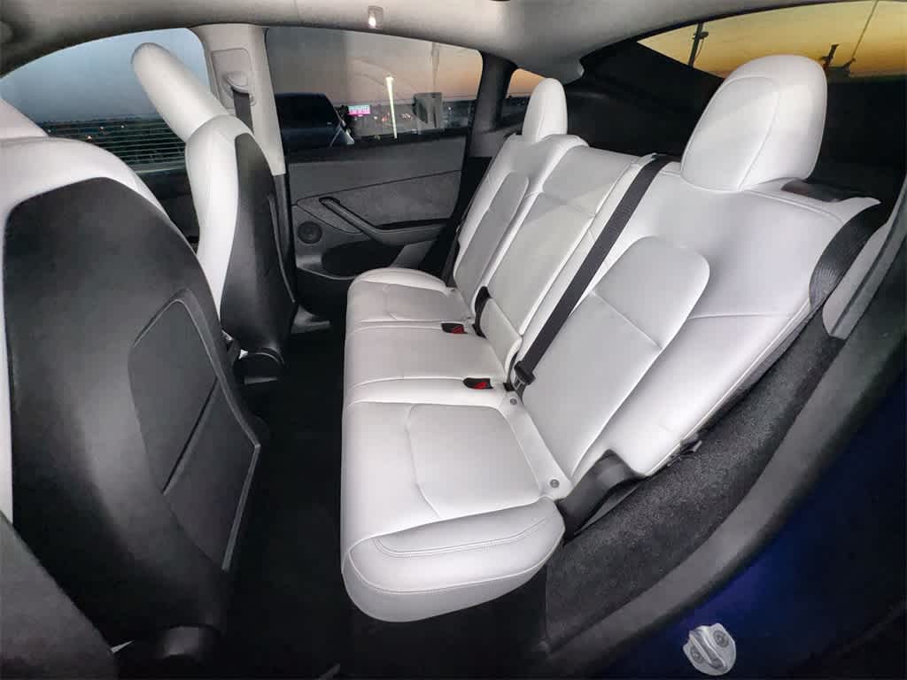 Thumbnail: 2023 Tesla Model Y - 21