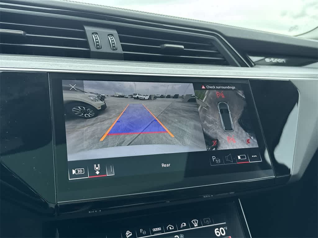 Thumbnail: 2024 Audi Q8 e-tron - 19