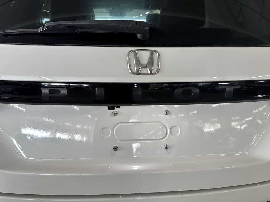 Thumbnail: 2023 Honda Pilot - 11