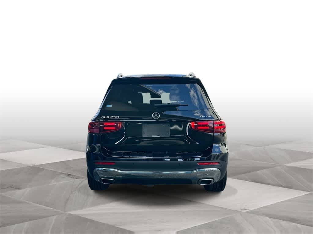 Thumbnail: 2024 Mercedes-Benz GLB - 7