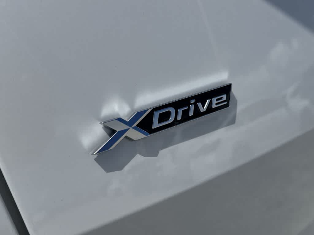 Thumbnail: 2025 BMW X3 - 11