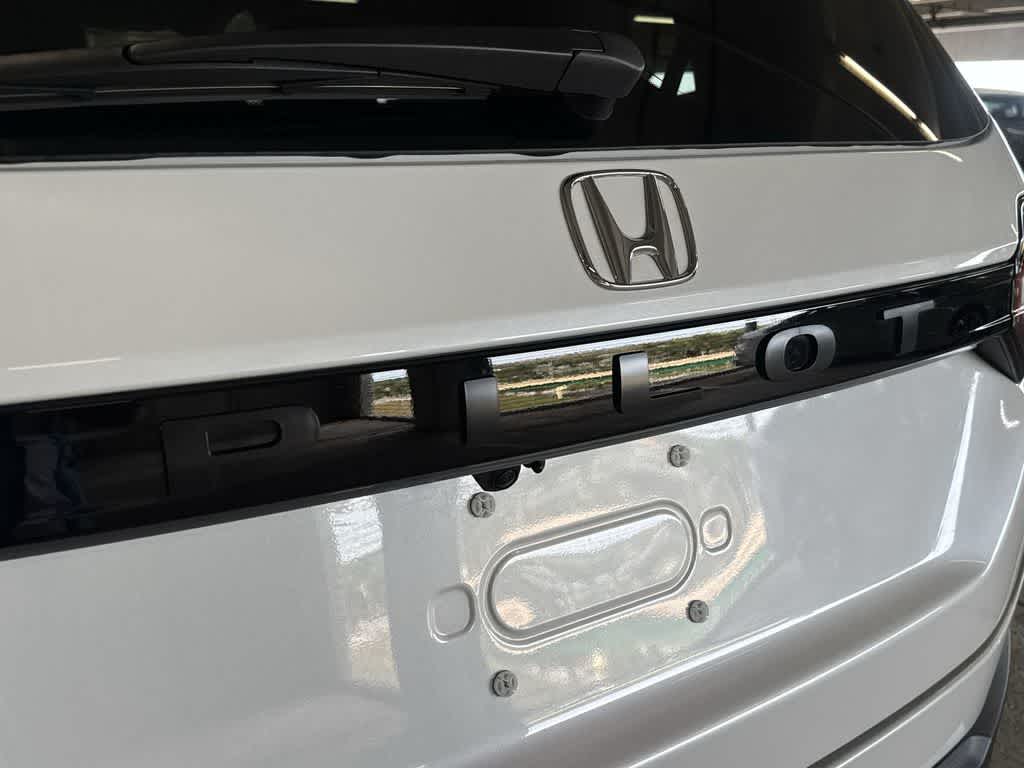 Thumbnail: 2025 Honda Pilot - 11