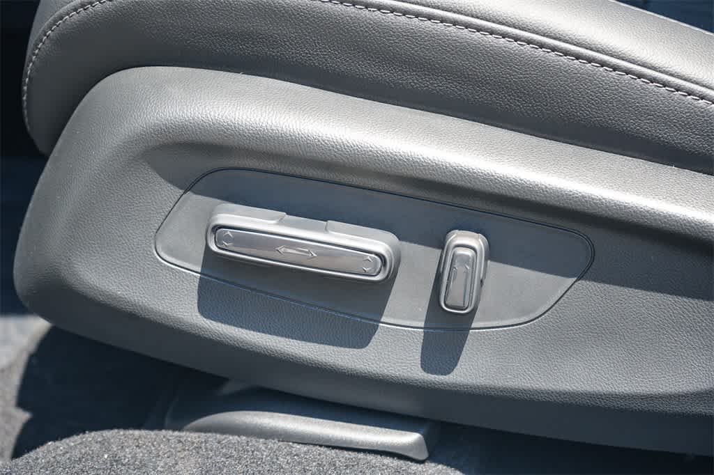 Thumbnail: 2026 Honda HR-V - 17