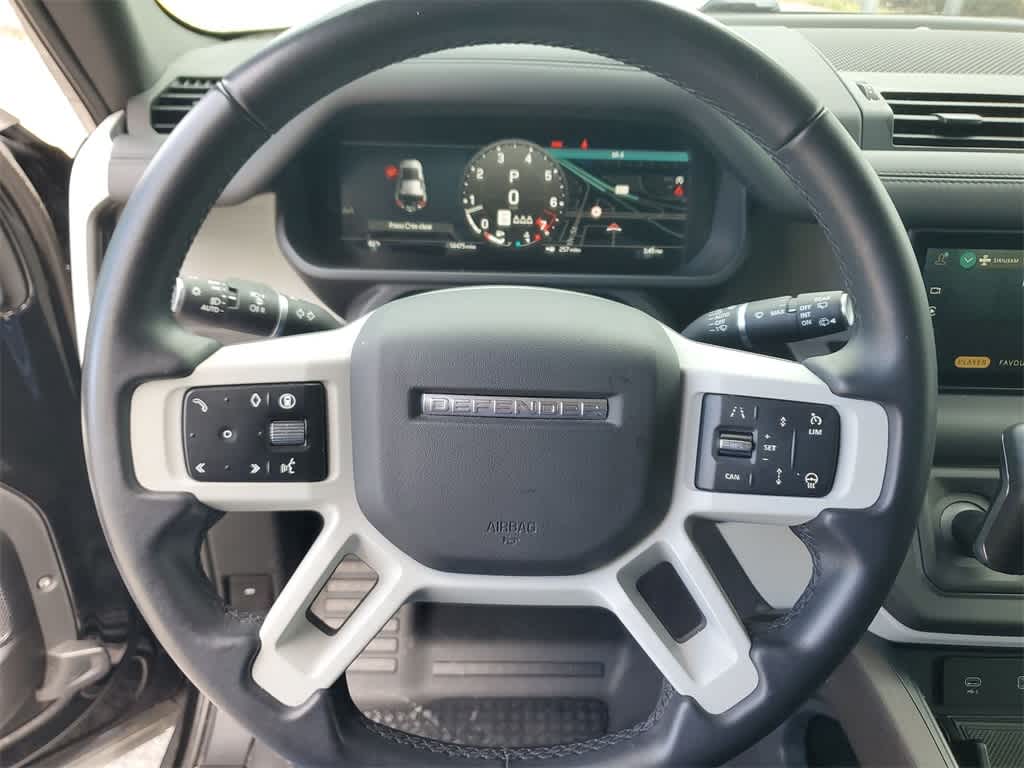 Thumbnail: 2024 Land Rover Defender - 21