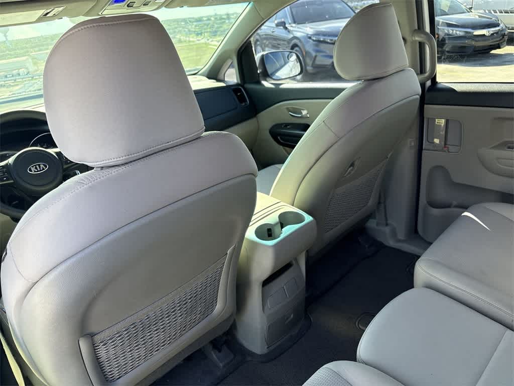 Thumbnail: 2021 Kia Sedona - 22
