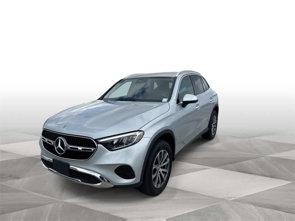 Thumbnail: 2024 Mercedes-Benz GLC - 4