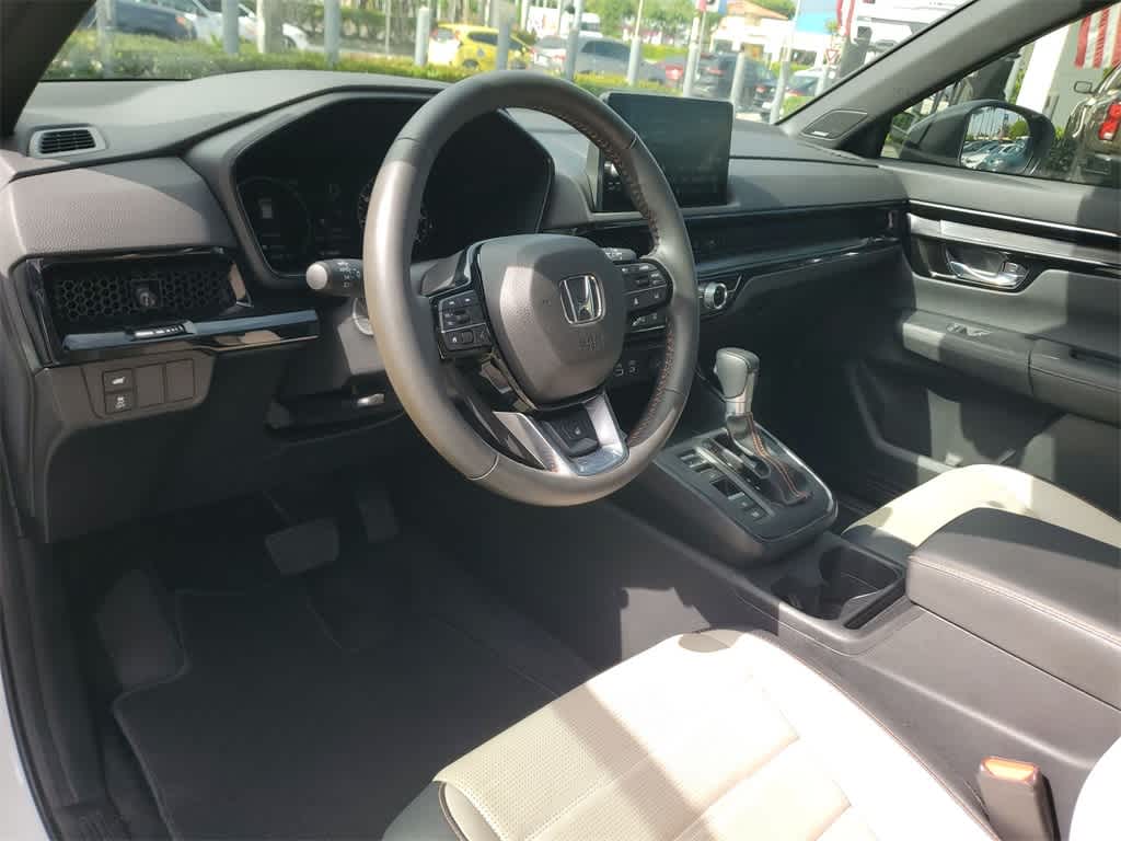 2024 Honda CR-V Sport Touring 2