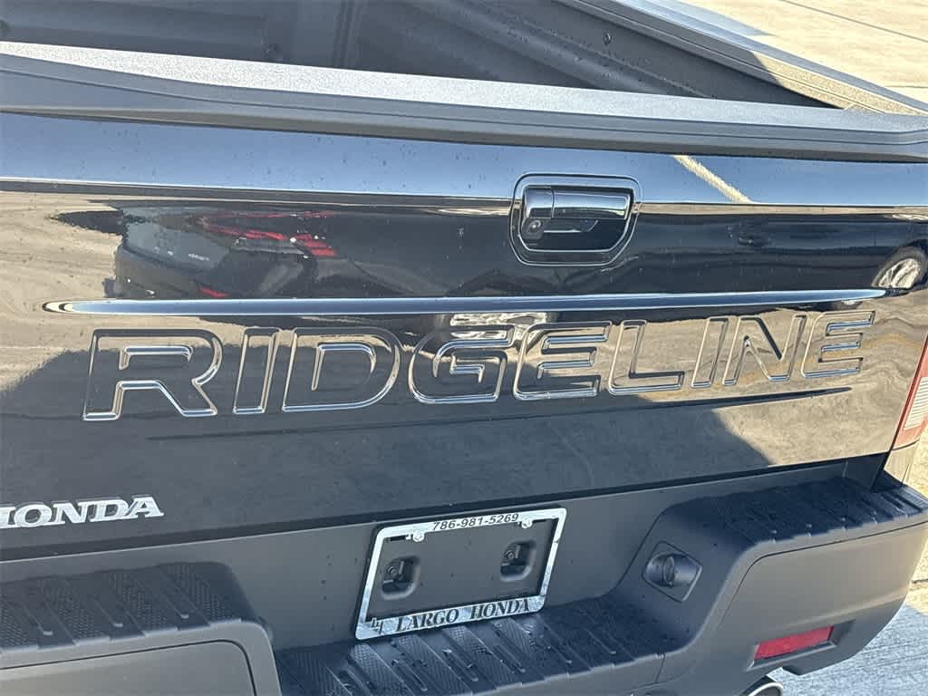 Thumbnail: 2026 Honda Ridgeline - 10