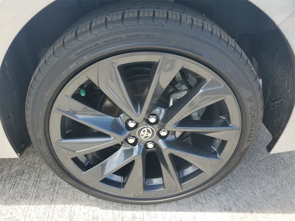 2024 Toyota Corolla SE 8