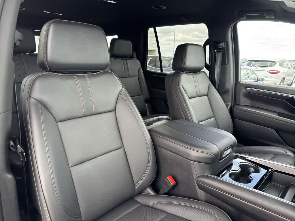 Thumbnail: 2025 Chevrolet Tahoe - 25