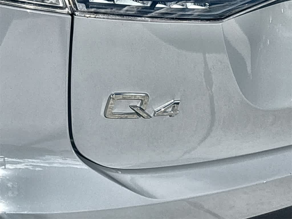 Thumbnail: 2025 Audi Q4 e-tron - 10