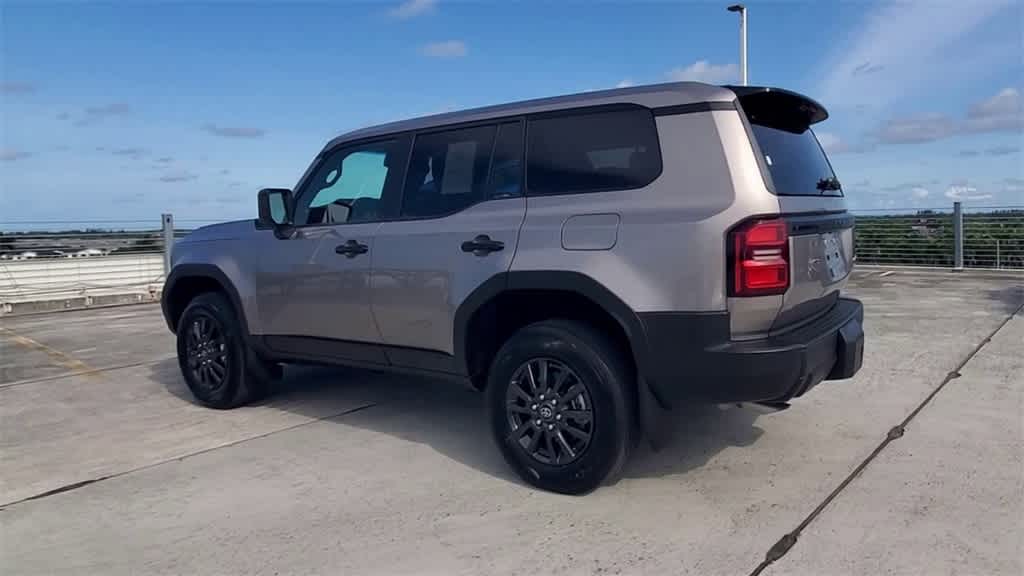 Thumbnail: 2025 Toyota Land Cruiser - 6