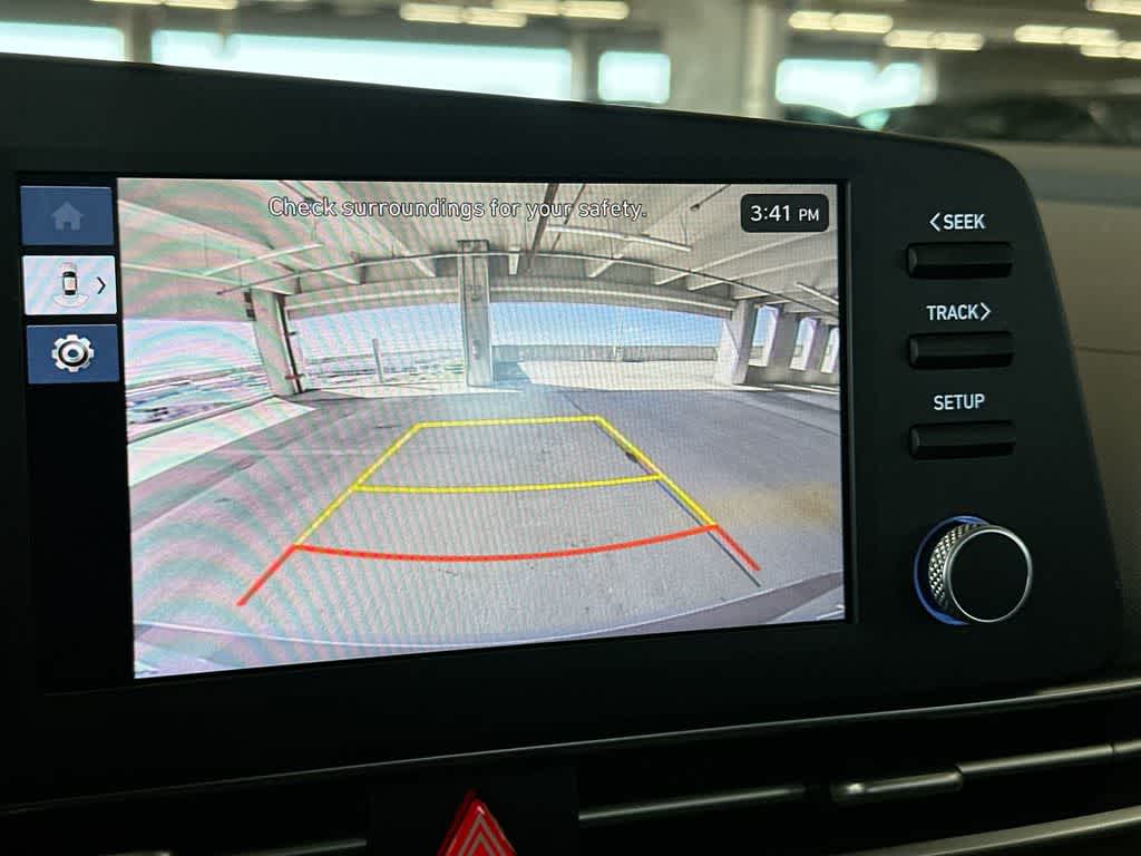 Thumbnail: 2025 Hyundai Elantra - 18