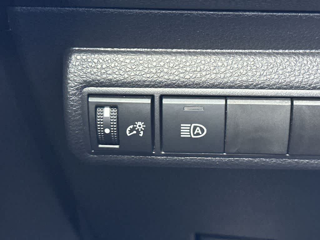 Thumbnail: 2025 Toyota Corolla - 16