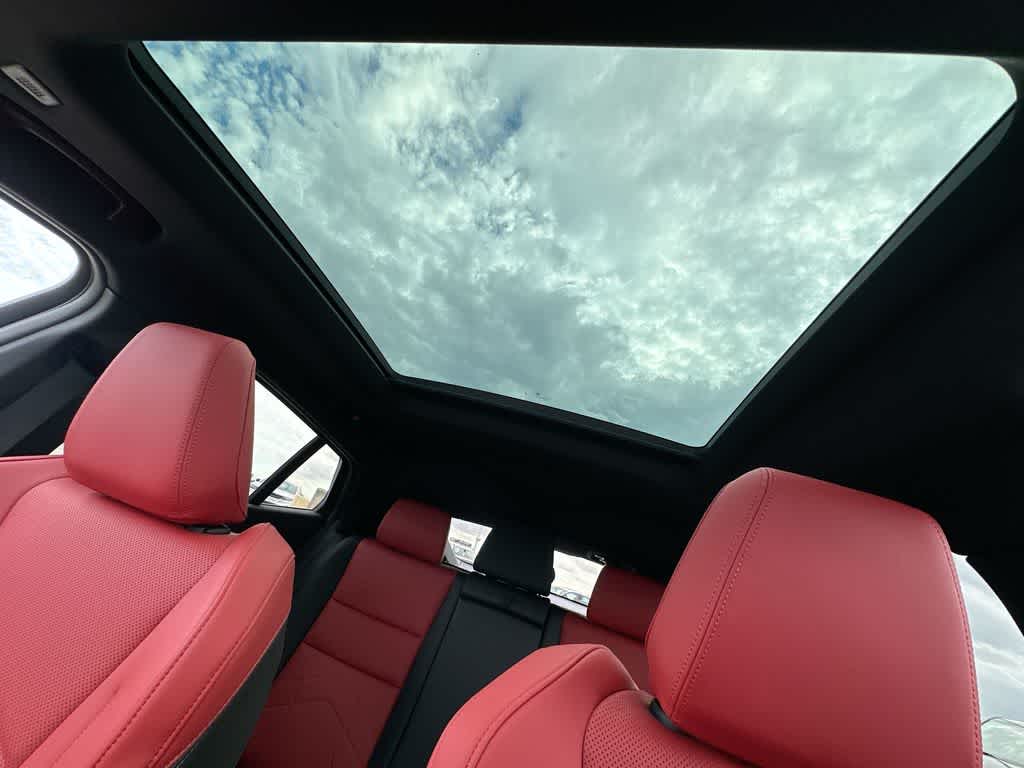 Thumbnail: 2025 BMW X2 - 16