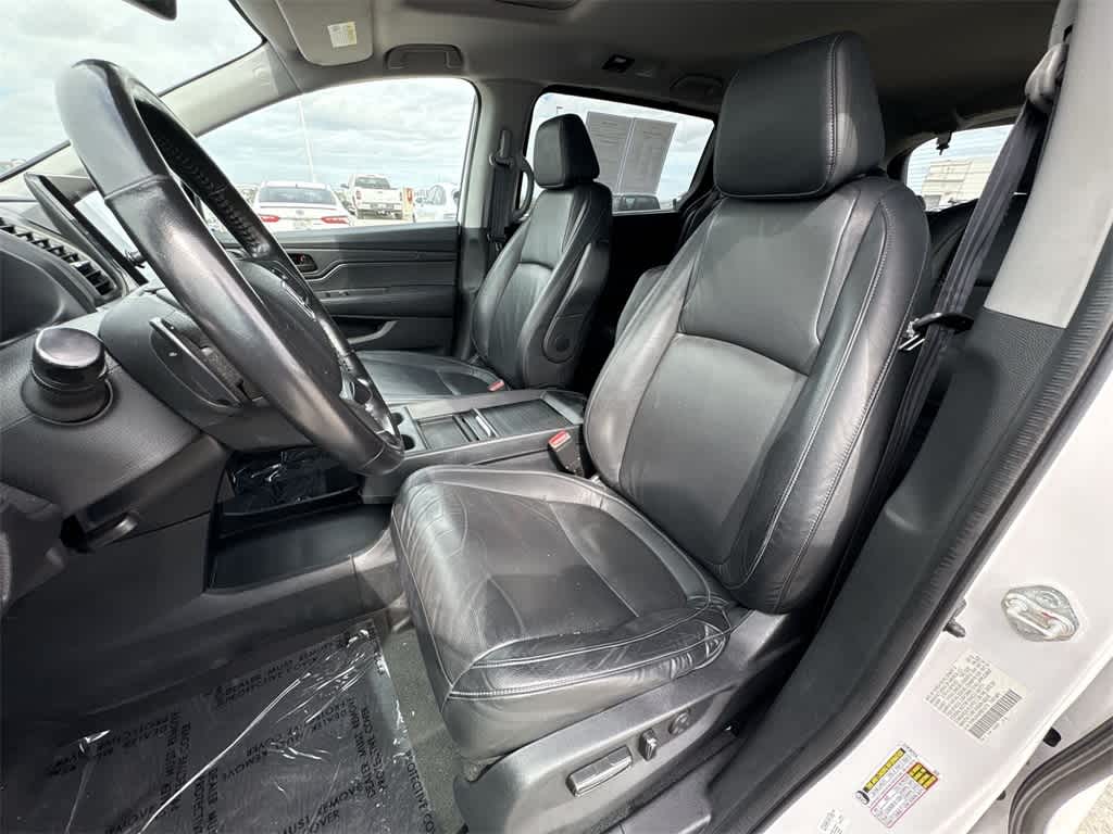 Thumbnail: 2023 Honda Odyssey - 13