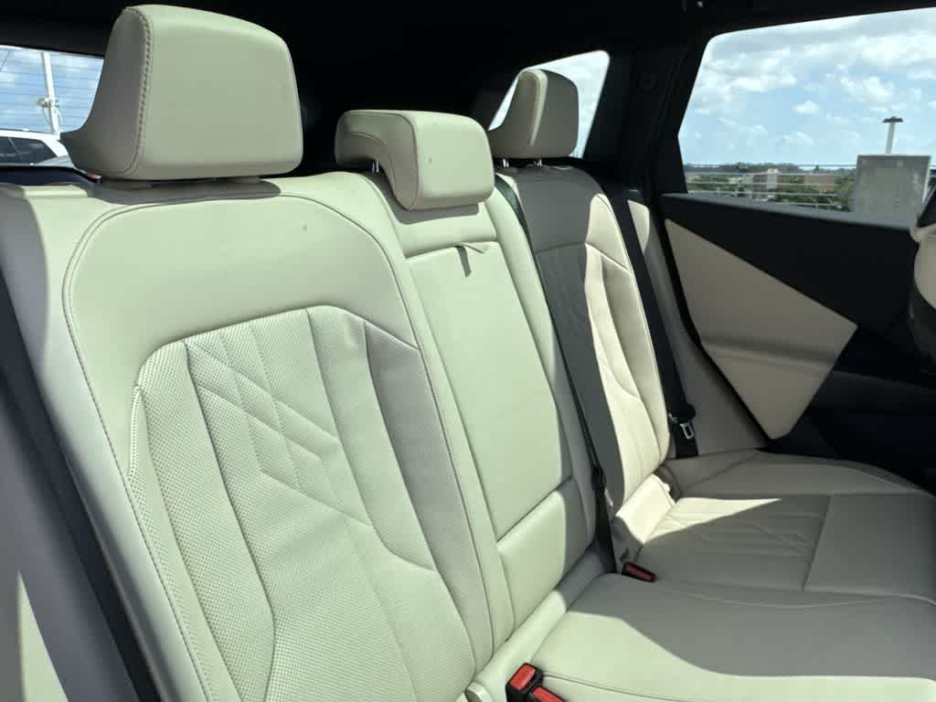 Thumbnail: 2025 BMW X3 - 25