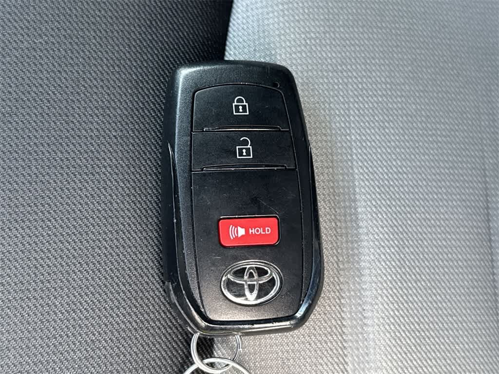 Thumbnail: 2024 Toyota Tacoma - 27