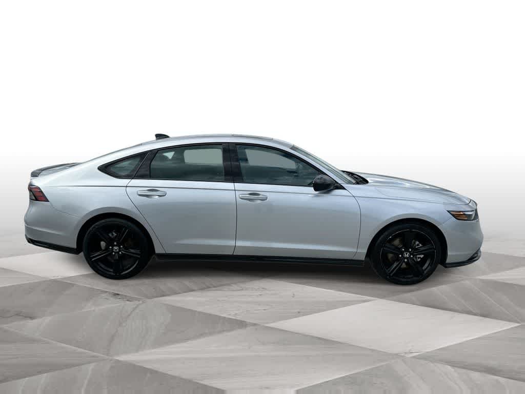 Thumbnail: 2024 Honda Accord - 9