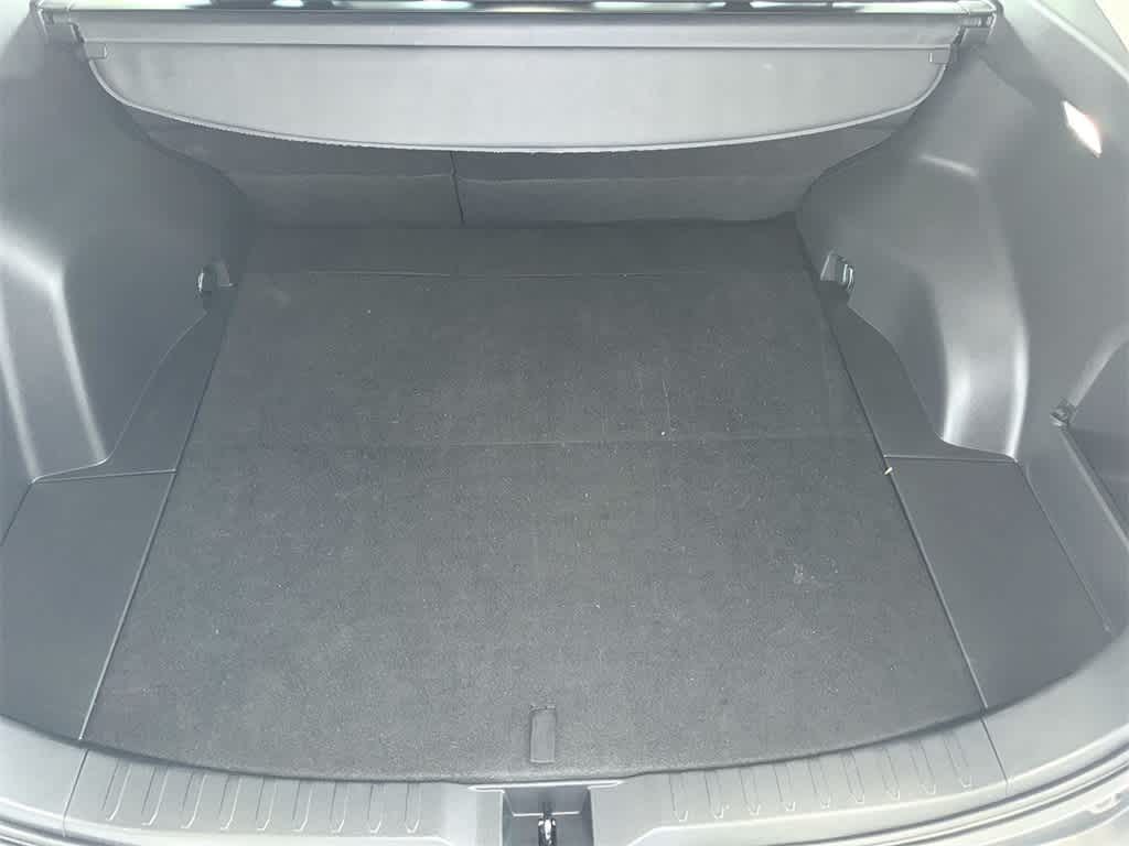 2024 Toyota RAV4 XLE 19