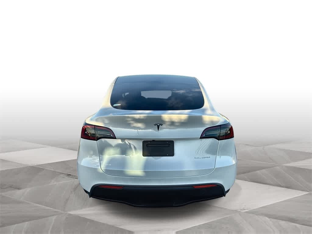 Thumbnail: 2023 Tesla Model Y - 7