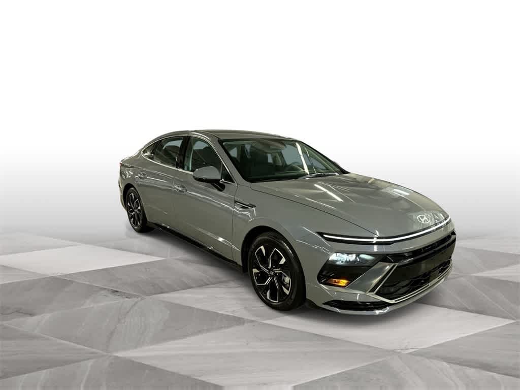 Thumbnail: 2024 Hyundai Sonata - 2