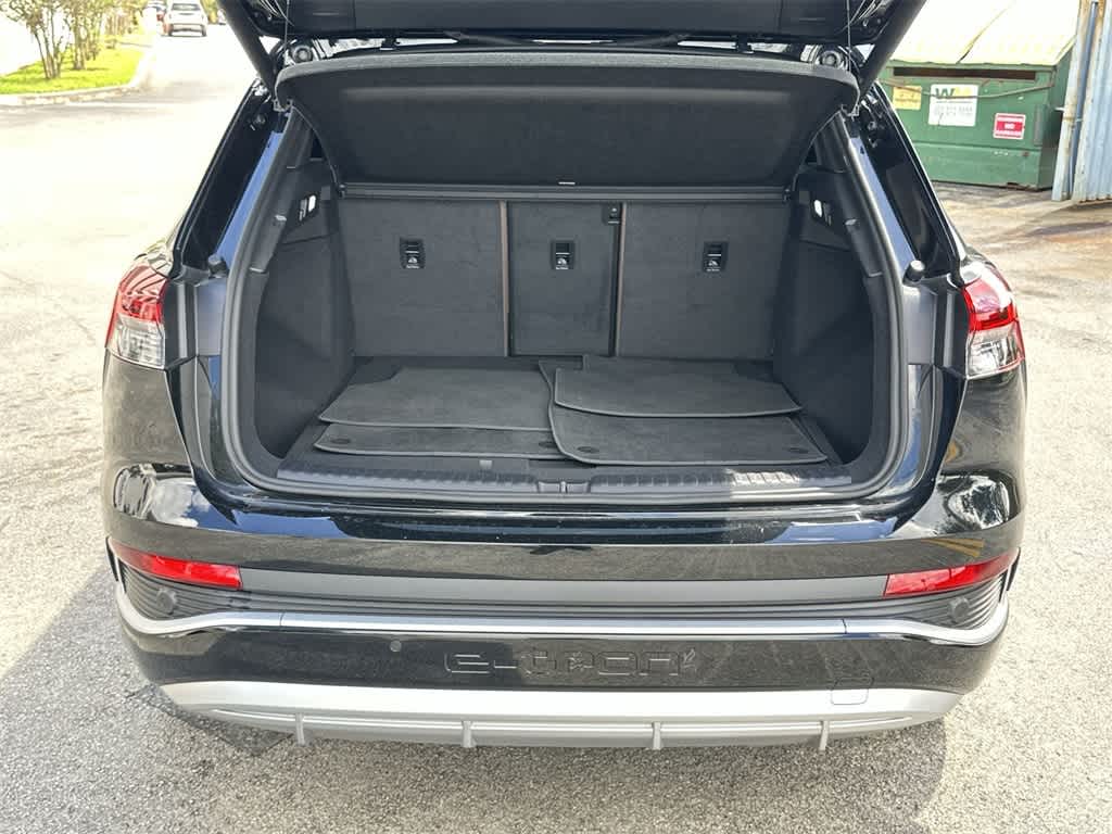 Thumbnail: 2025 Audi Q4 e-tron - 24