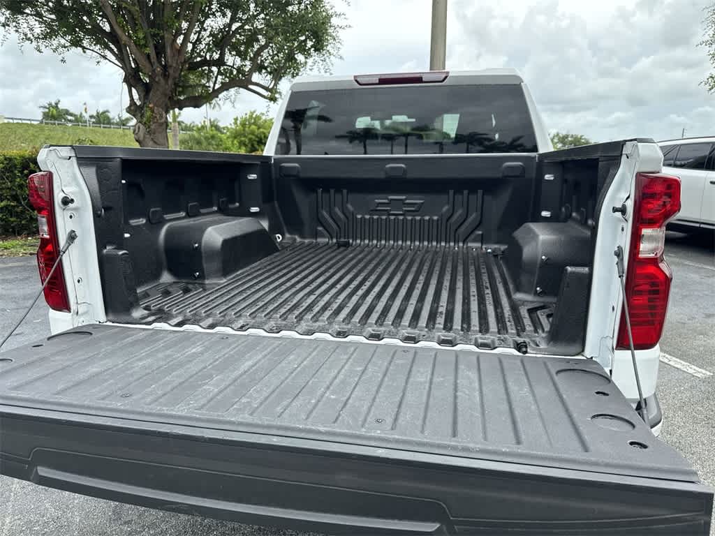 Thumbnail: 2024 Chevrolet Silverado 1500 - 24
