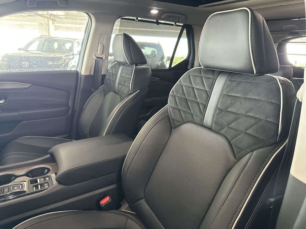 Thumbnail: 2026 Honda Pilot - 13
