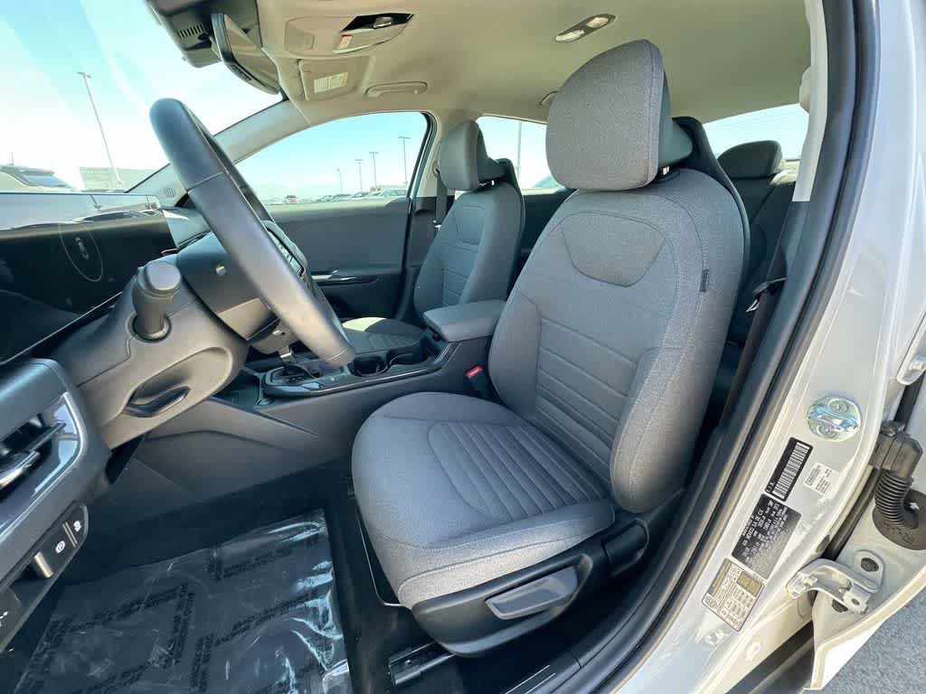 Thumbnail: 2025 Kia K4 - 13