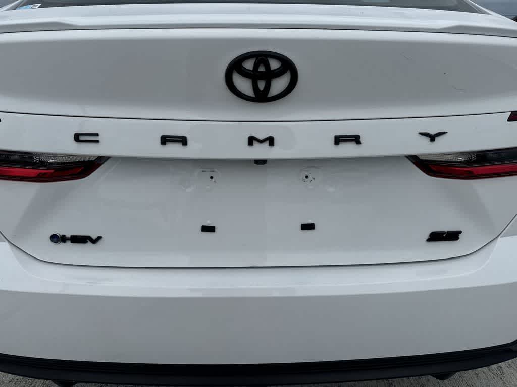 Thumbnail: 2025 Toyota Camry - 11