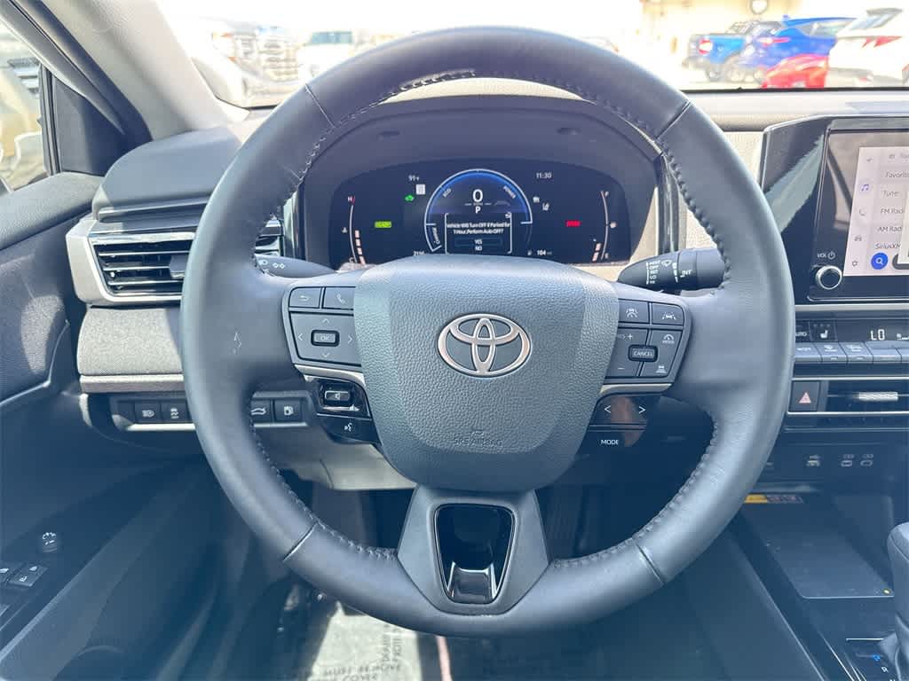 Thumbnail: 2025 Toyota Camry - 14