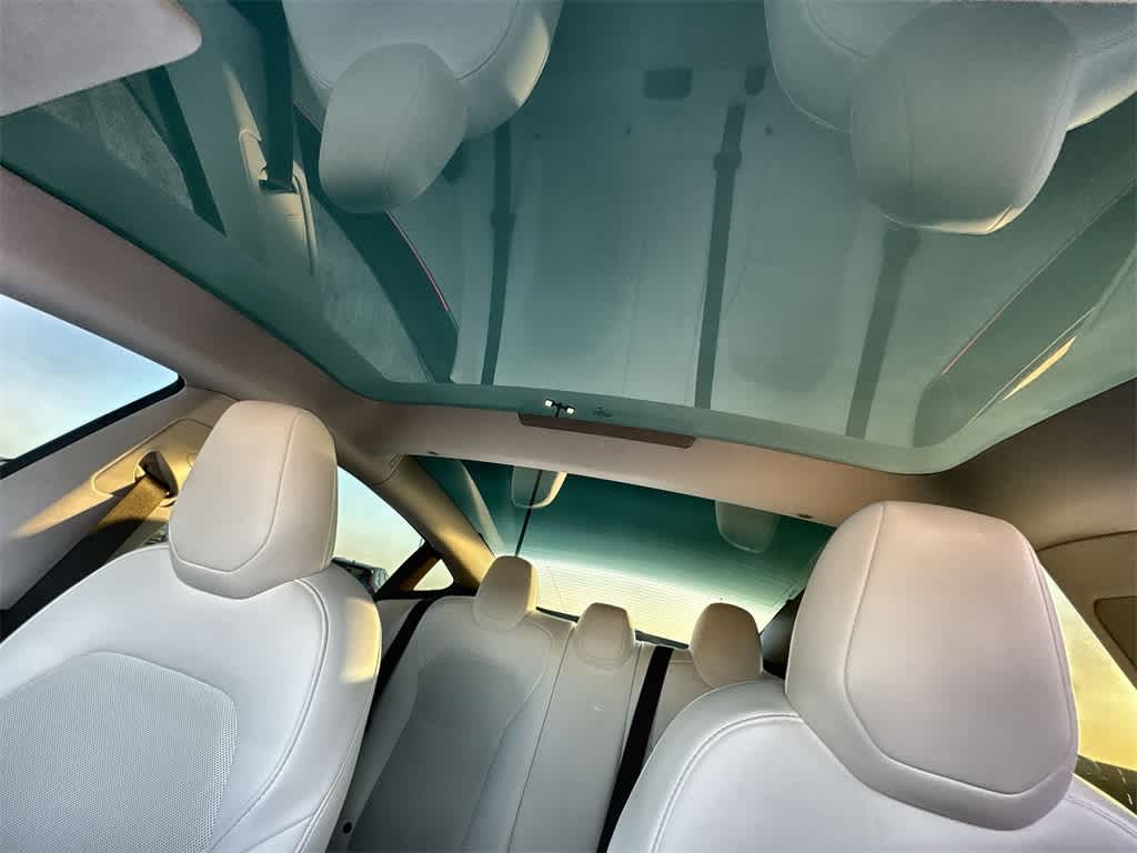 Thumbnail: 2024 Tesla Model 3 - 16