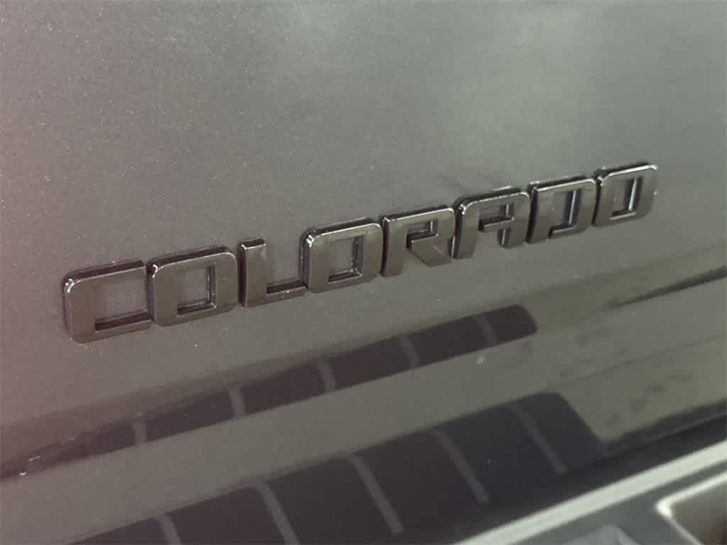 Thumbnail: 2019 Chevrolet Colorado - 10