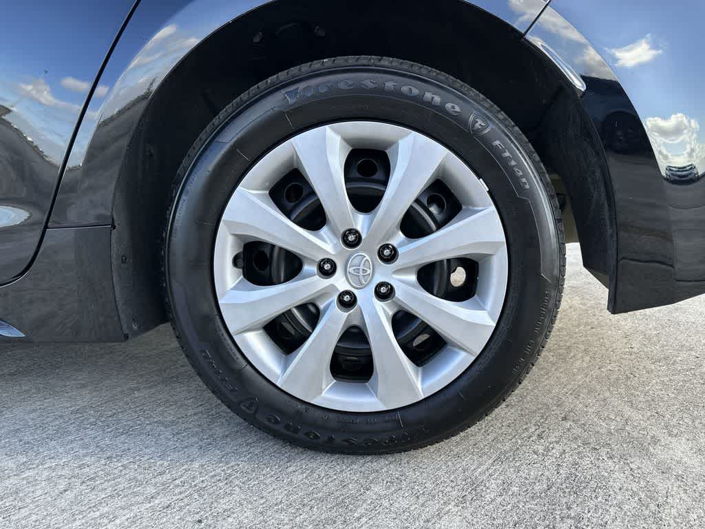 Thumbnail: 2025 Toyota Corolla - 11