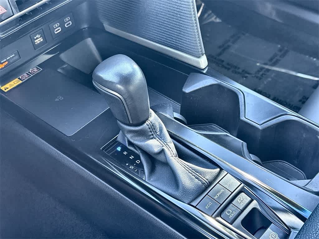 Thumbnail: 2025 Toyota Camry - 20