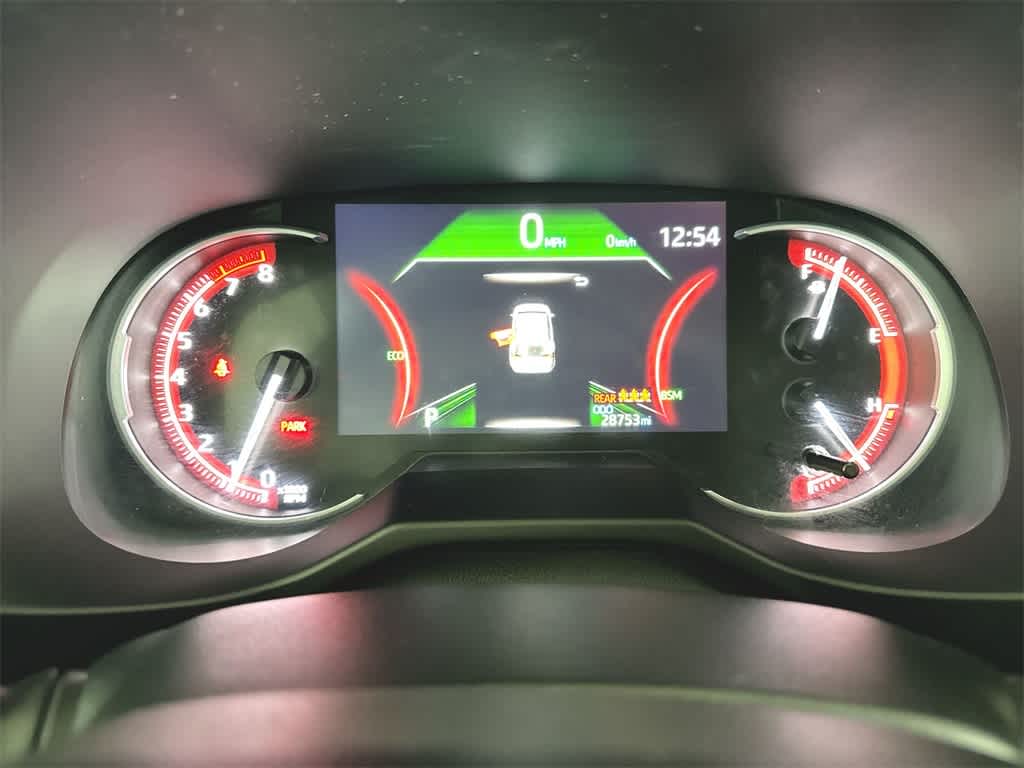 2024 Toyota RAV4 XLE 18