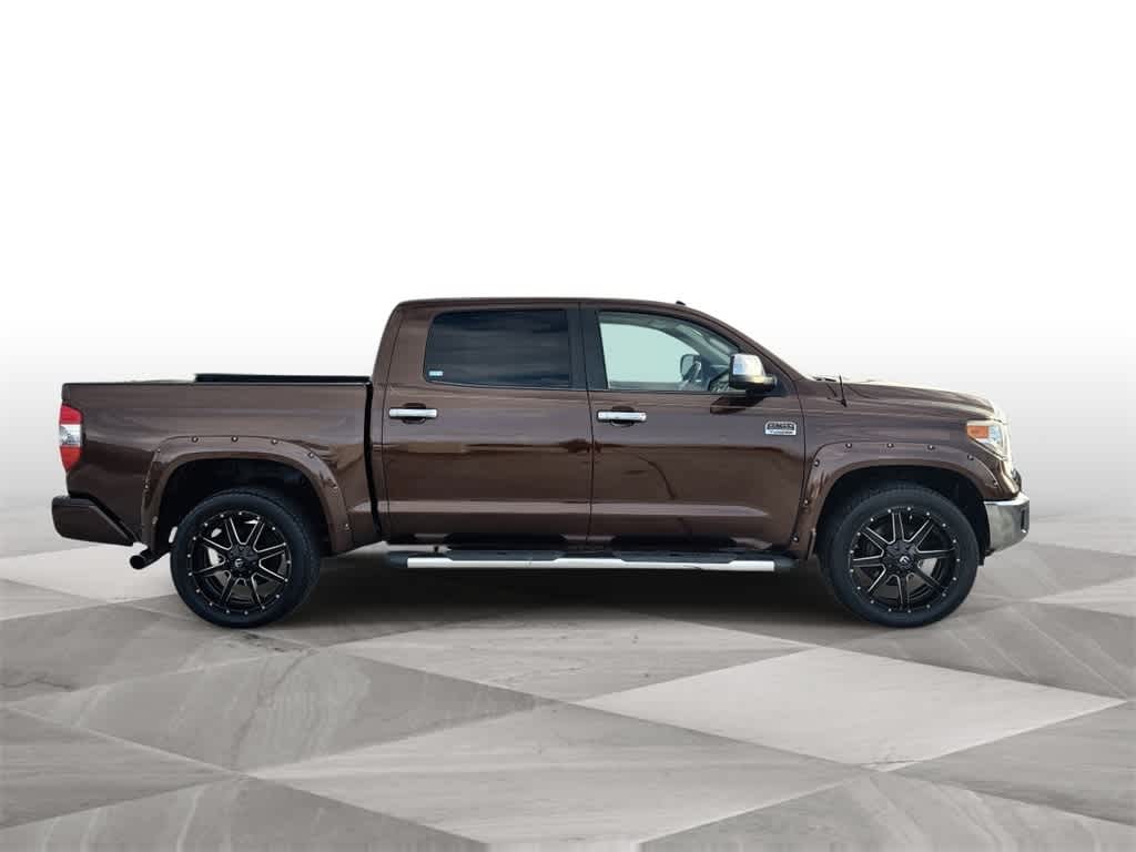 Thumbnail: 2015 Toyota Tundra - 9