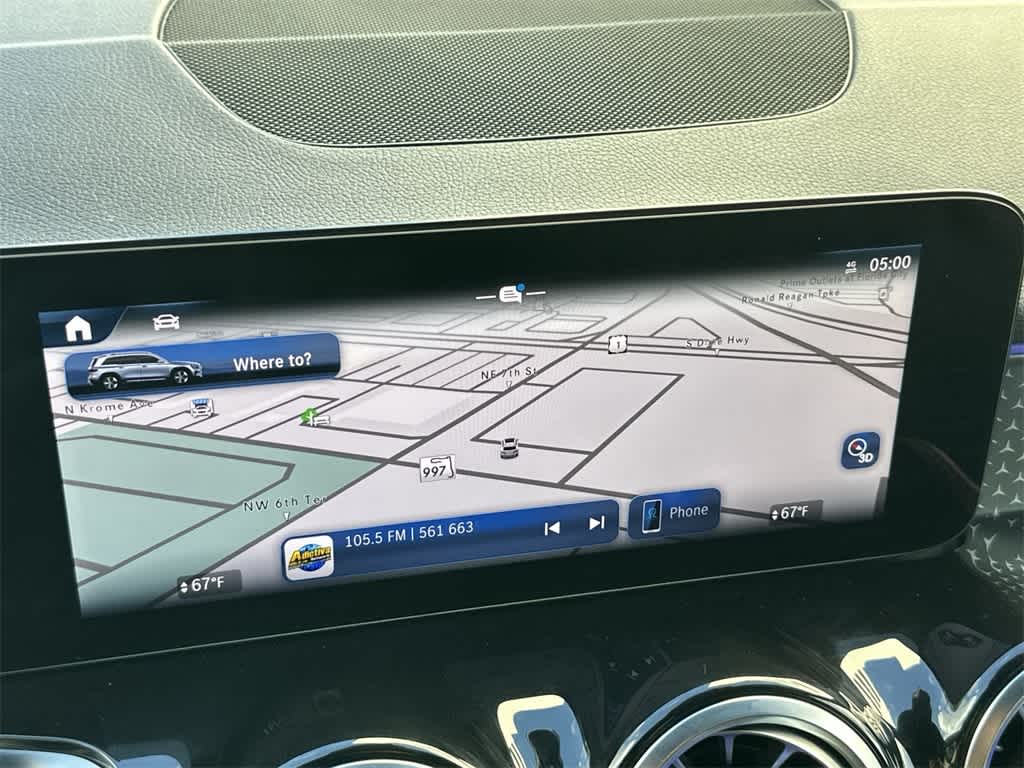 Thumbnail: 2024 Mercedes-Benz GLB - 17