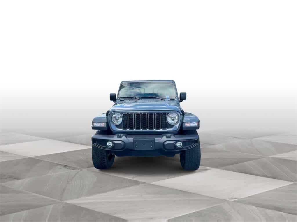 Thumbnail: 2025 Jeep Gladiator - 3