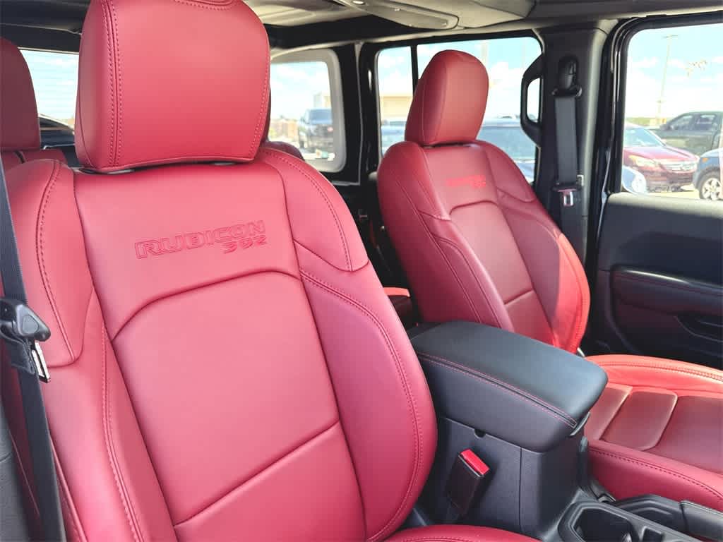 Thumbnail: 2024 Jeep Wrangler - 14