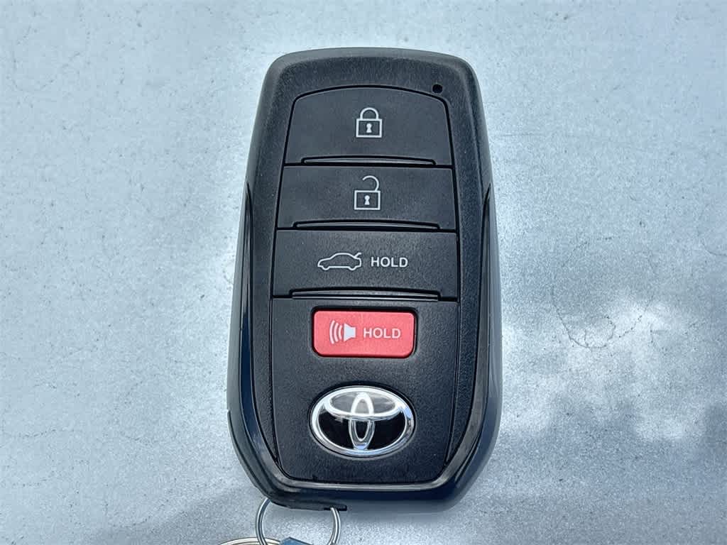 Thumbnail: 2025 Toyota Camry - 27