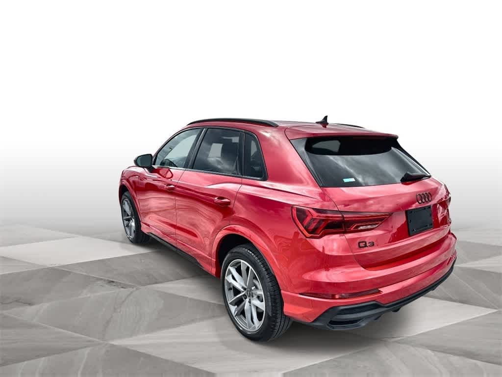 Thumbnail: 2024 Audi Q3 - 6