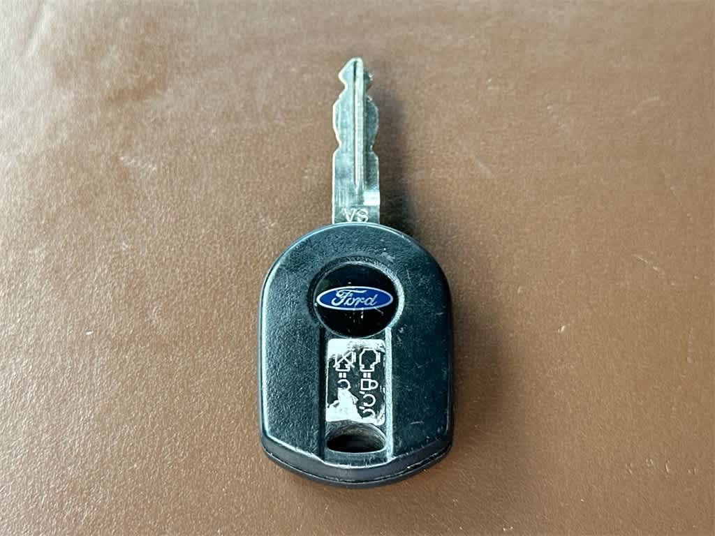 Thumbnail: 2015 Ford F-250 - 27