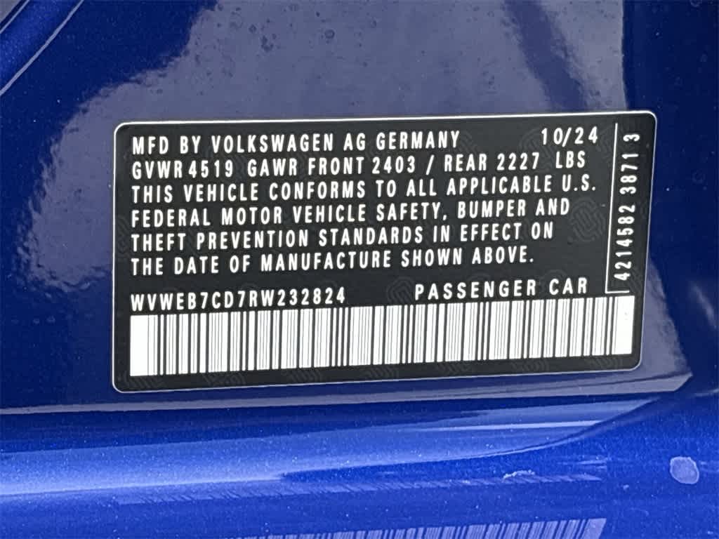 Thumbnail: 2024 Volkswagen Golf - 28
