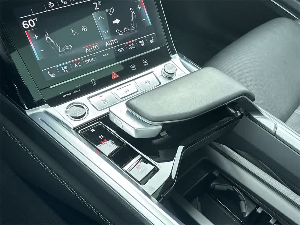 Thumbnail: 2024 Audi Q8 e-tron - 21