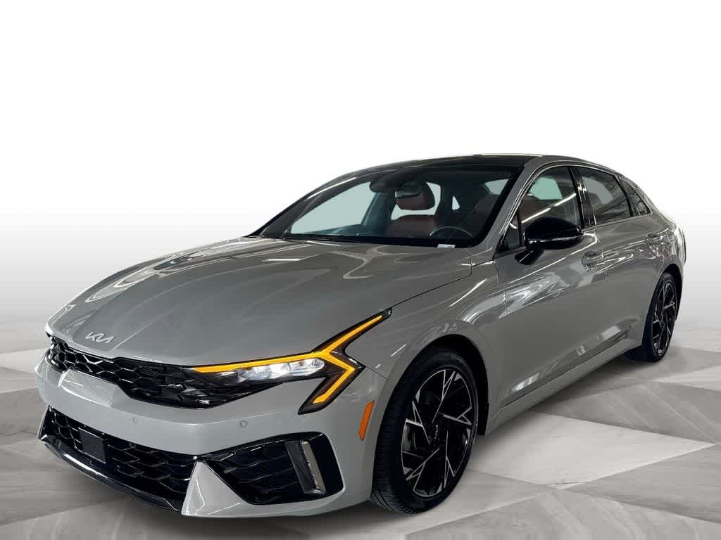 Thumbnail: 2025 Kia K5 - 1